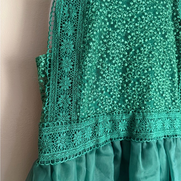 Trish Scully Green Lace girls dress - Picture 7 of 10
